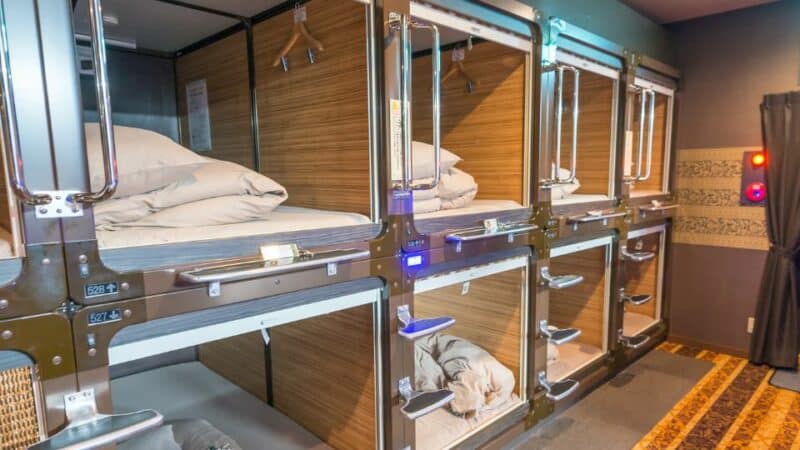 capsule hotel
