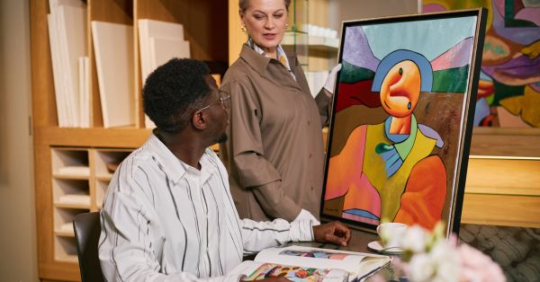 Modern Jewish Art, Fresh Energy: Themes, Stories, and Effortless Ways to Live With It