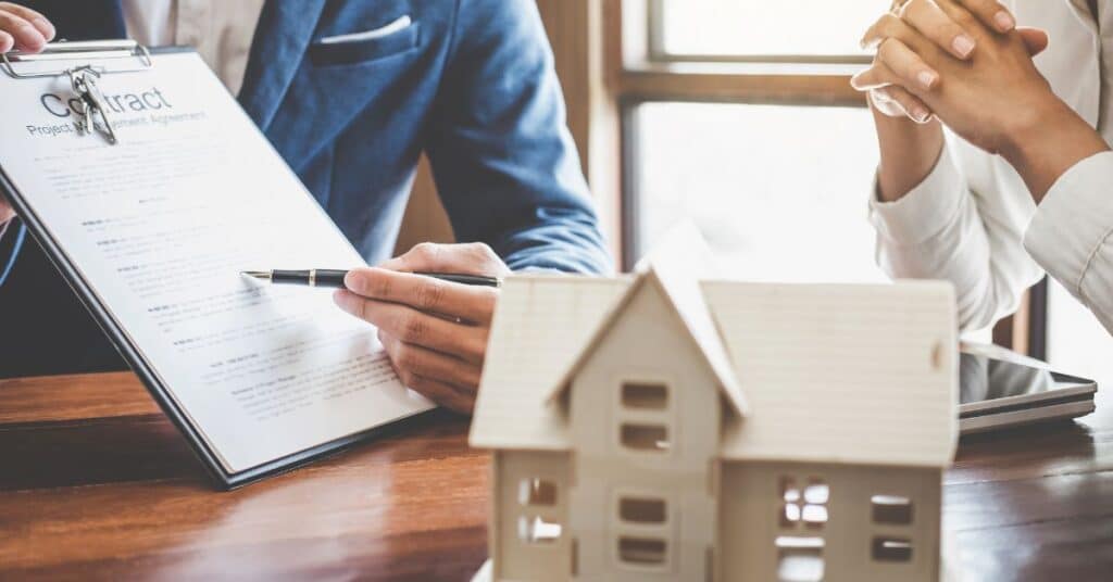 Why Invest in Dubai Real Estate